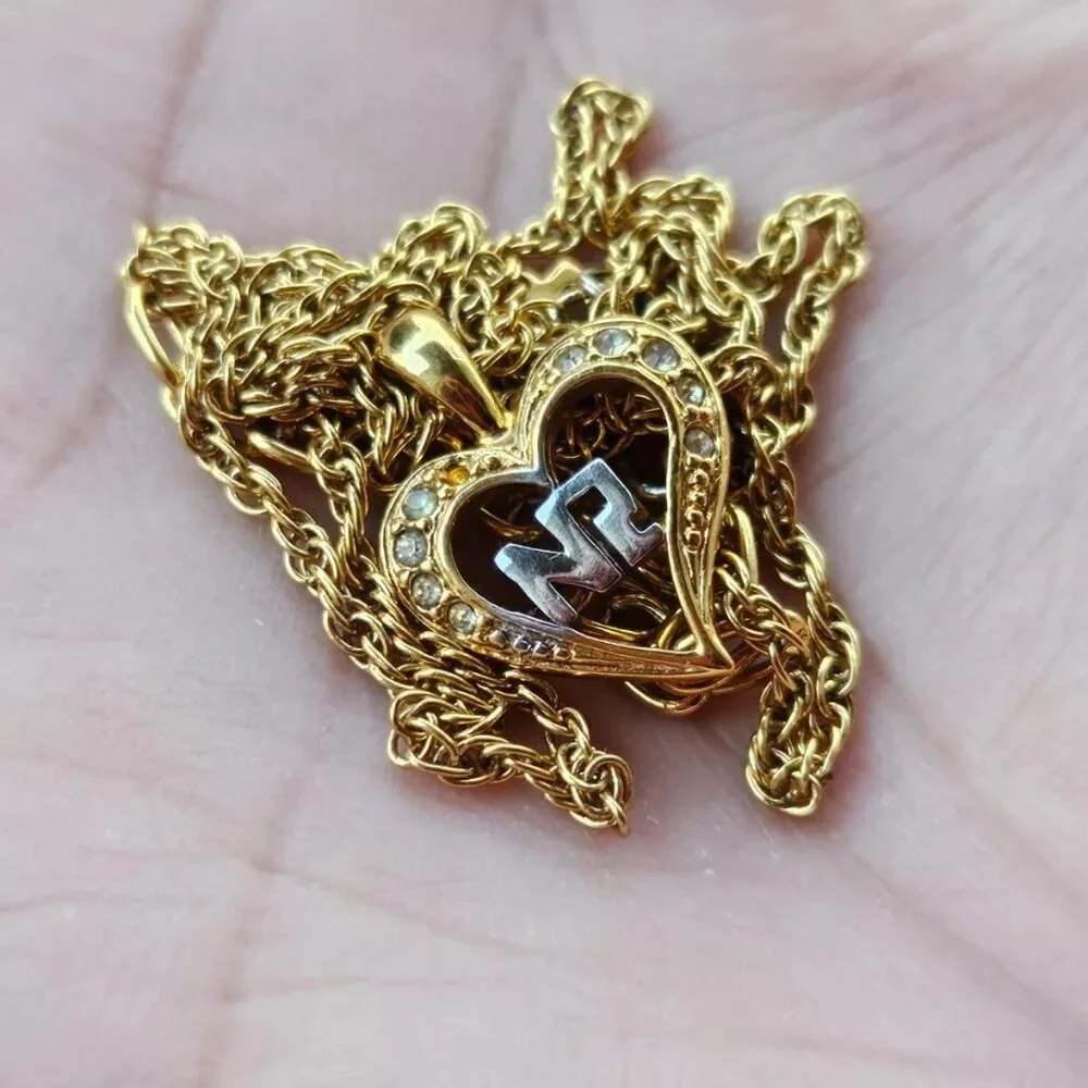 Nina Ricci Women Necklace Gold Tone Heart Shape Pendant Jewelry - Picture 11 of 11